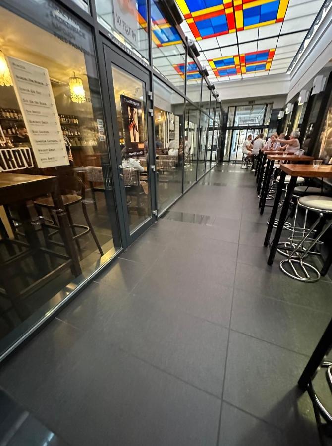 Gorkeho Apartment In City Centre Μπρατισλάβα Εξωτερικό φωτογραφία